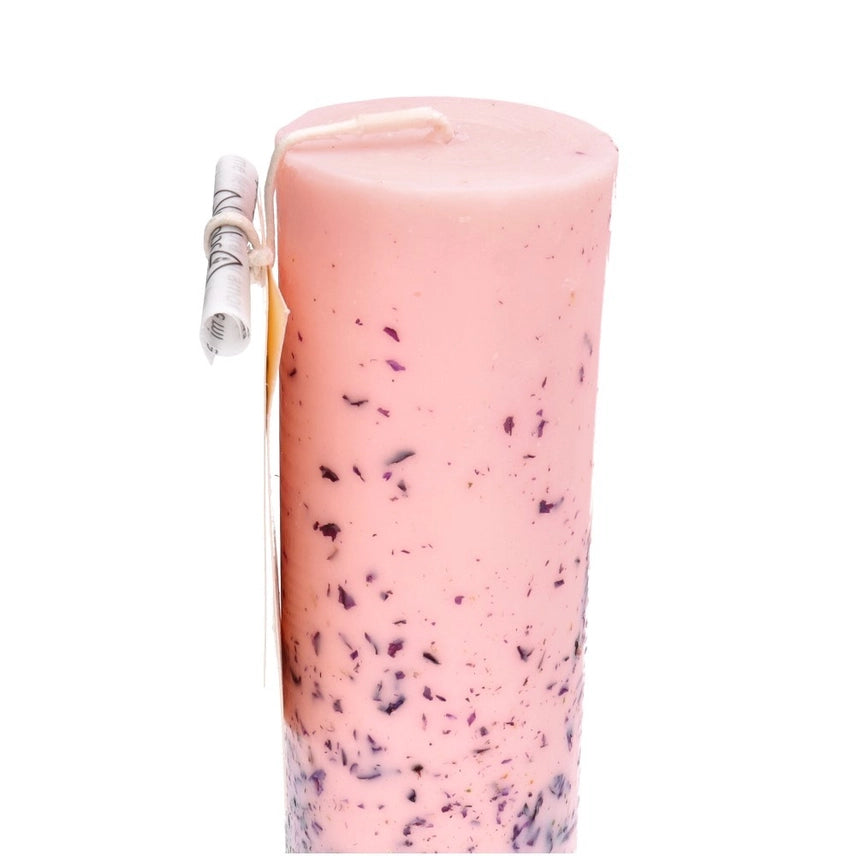 Handgemachte Kerze mit Malven – Für mehr Selbstwertgefühl und Selbstliebe