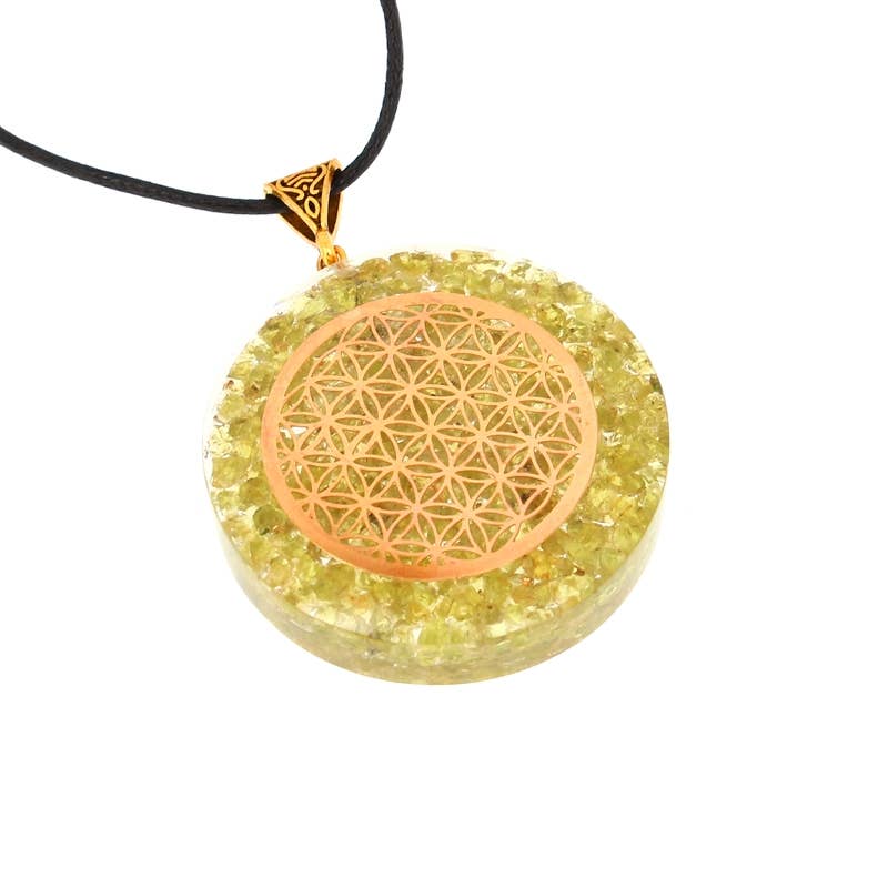Orgonit Anhänger aus Peridot mit Blume des Lebens – 4 cm