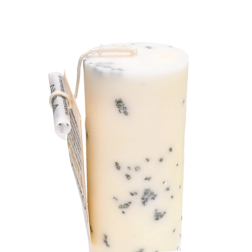 Handgemachte Kerze mit Pyrit – Reichtum, Erfolg und Fülle