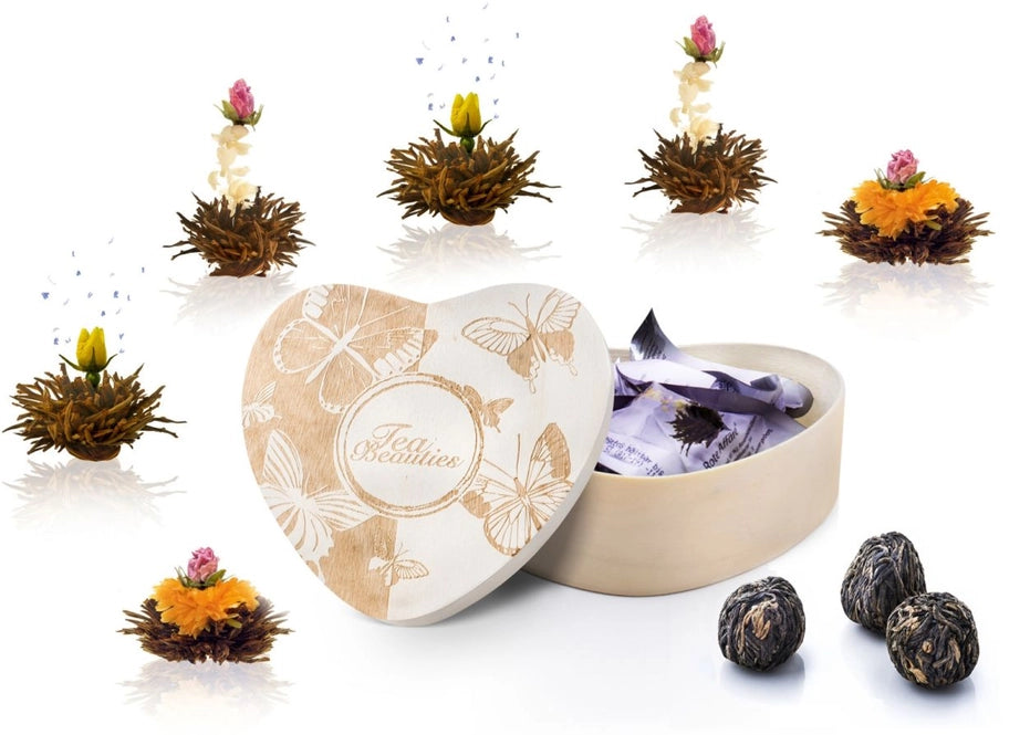 Herz-Holzbox mit 6er ErblühTee Schwarztee: Ein Geschenk für die Sinne