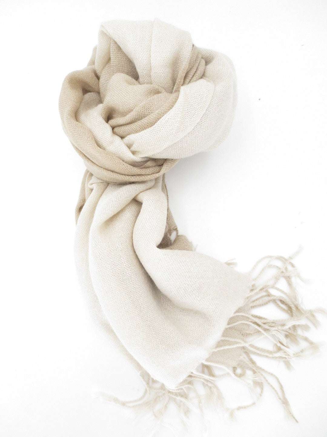 Schal aus Viskose Creme/Karamell