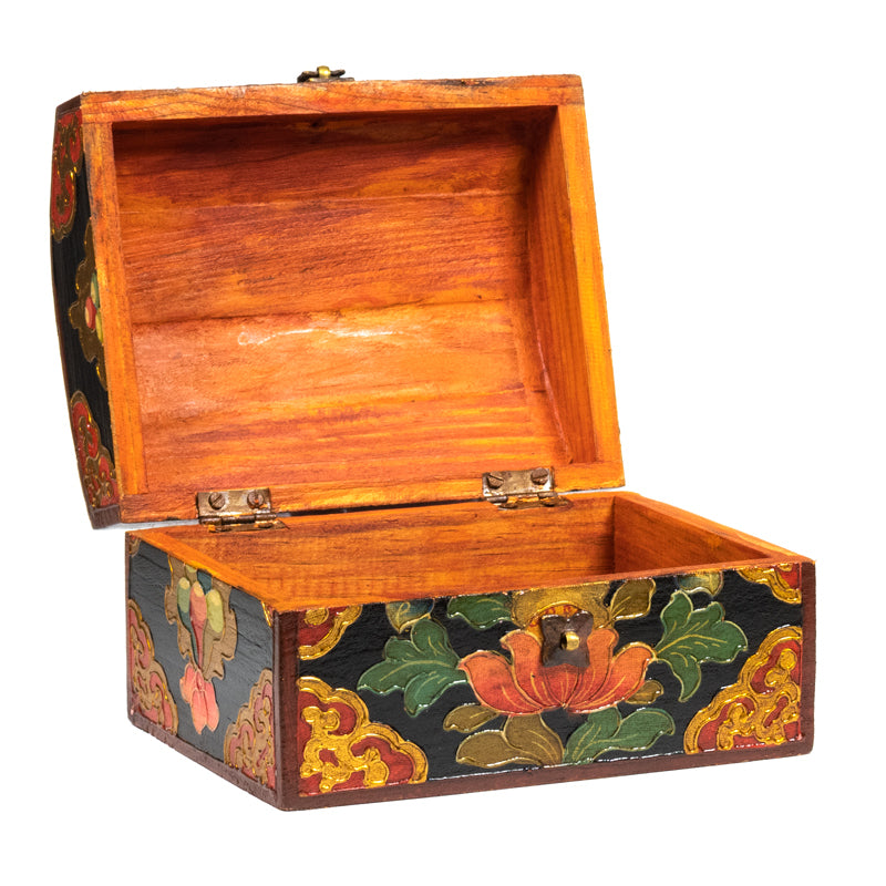 Tibetische Schatzkiste mit Lotus