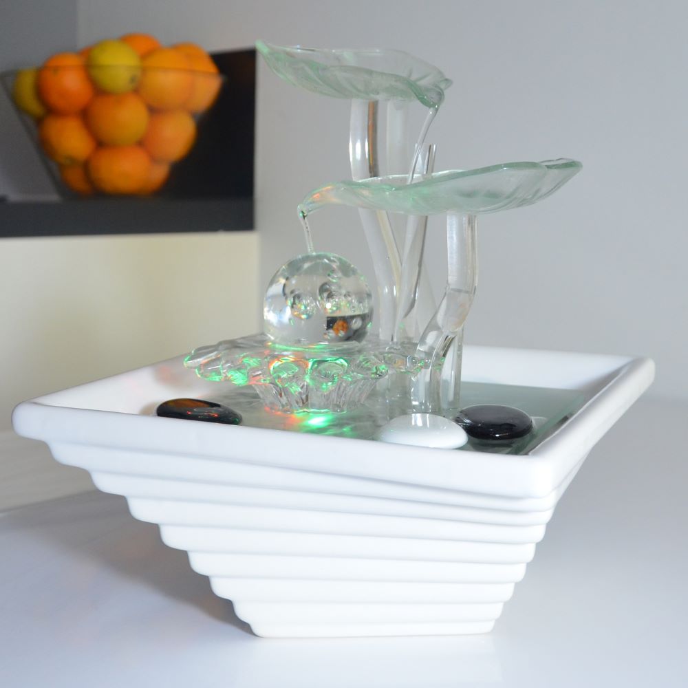 Crystal Line Zimmerbrunnen Flower mit Kugel und Beleuchtung