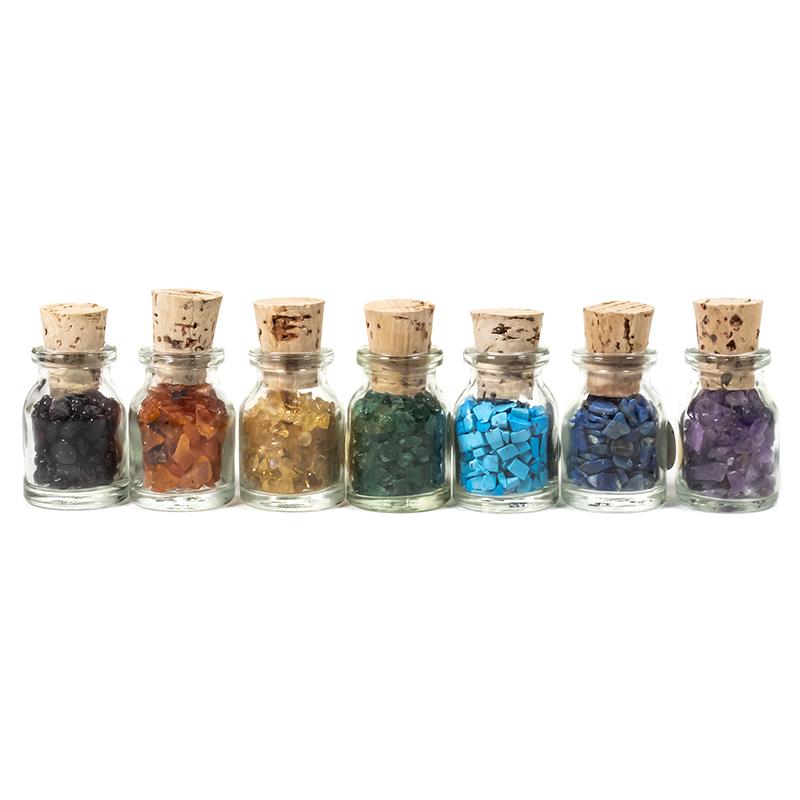 Chakra Edelstein-Geschenkfläschchen-Set - 7 kraftvolle Steine aus Indien