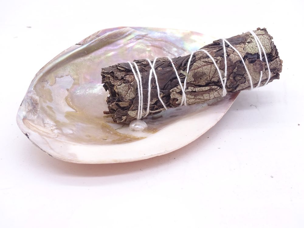 Black Sage (Schwarzer Salbei) Räucherbündel - Natürliche Reinigung und Schmerzlinderung