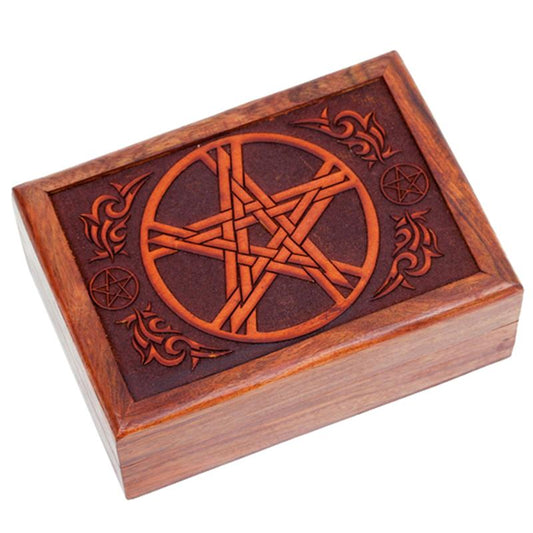 Tarot box with carved pentagram 
