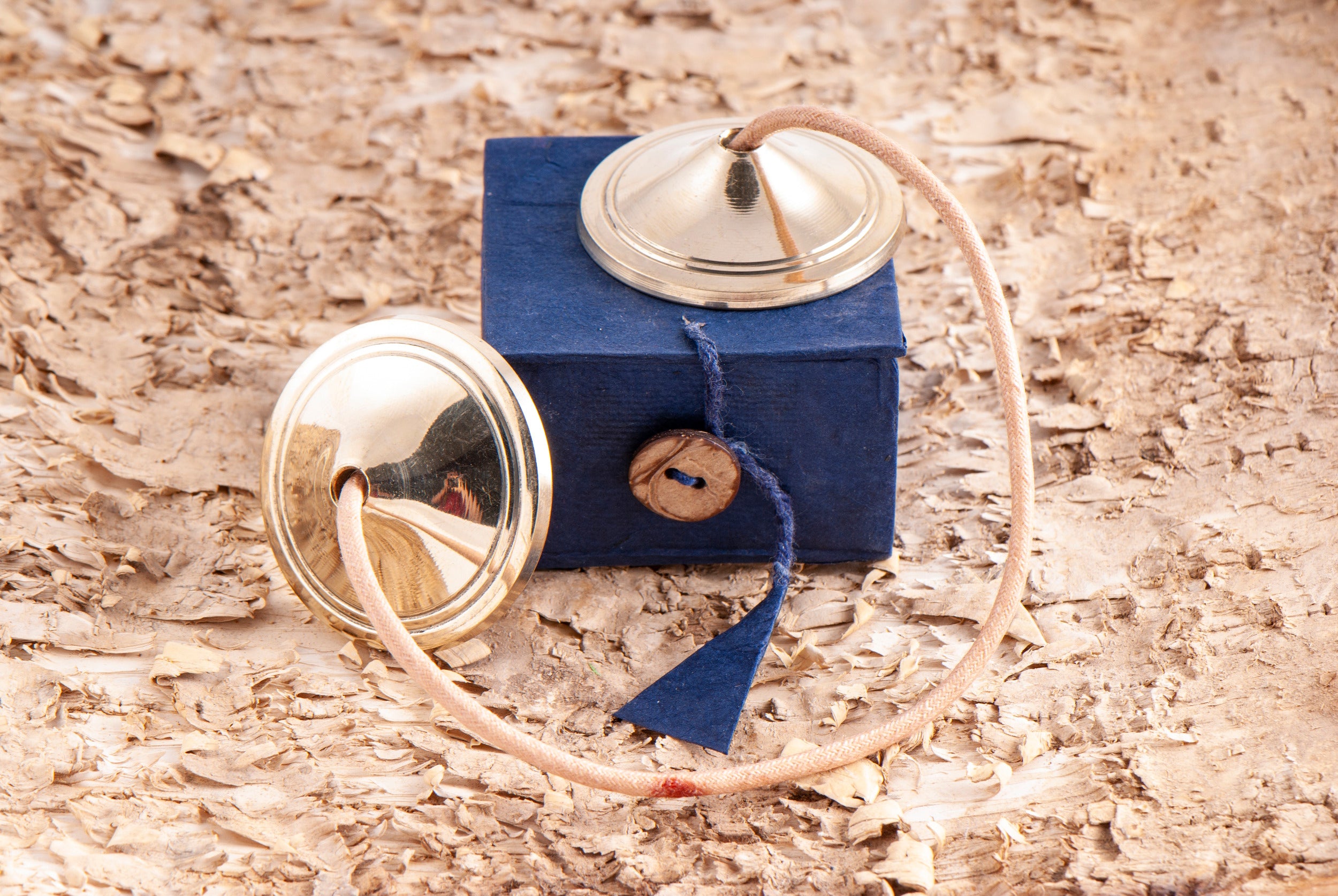 Small cymbal in gift box