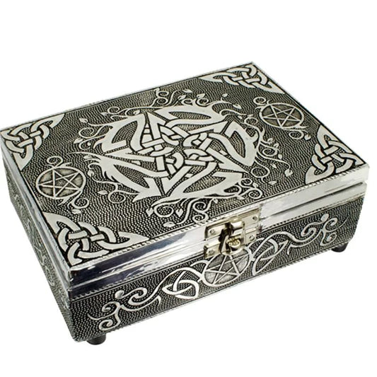 Tarot and jewelry box pentagram