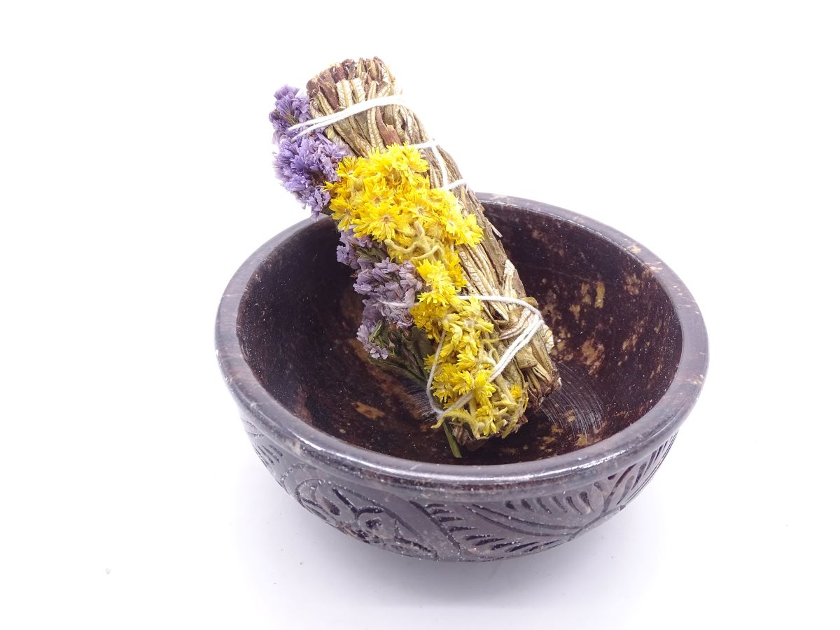 Yerba Santa, Statice sinuata & Verbascum Smudge Räucherbündel - Reinigung und Klärung